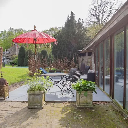De Nachtegaal Bed & Breakfast Naarden