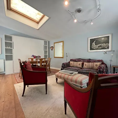 De Nachtegaal 3* Naarden